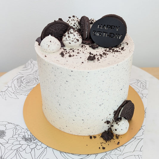 Cookies & Cream Cake